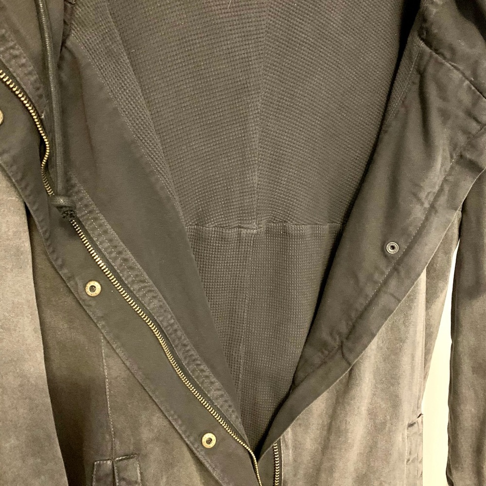 Quicksilver jacket, great condition - Picture 3 of 8